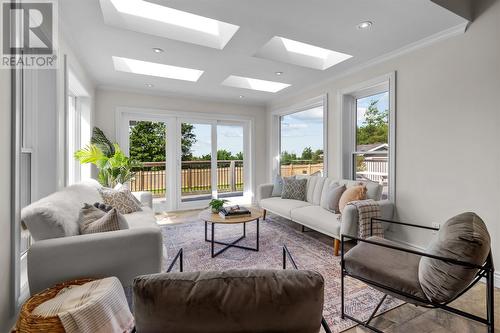 347 Tolt Road, St. Philip'S, NL - Indoor Photo Showing Living Room