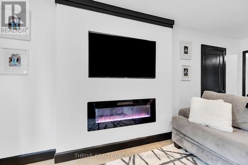 59 Patience Crescent, London, ON - Indoor Photo Showing Living Room With Fireplace