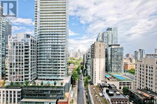 1410 - 5 St Joseph Street, Toronto (Bay Street Corridor), ON - Outdoor With Facade