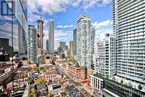 1410 - 5 St Joseph Street, Toronto (Bay Street Corridor), ON - Outdoor With Facade