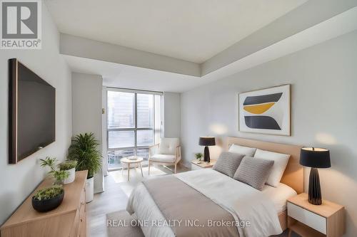 1902 - 3 Pemberton Avenue, Toronto (Newtonbrook East), ON - Indoor Photo Showing Bedroom