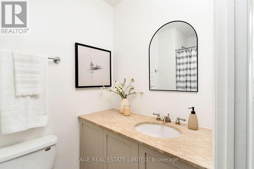 806 - 25 Scrivener Square, Toronto (Rosedale-Moore Park), ON - Indoor Photo Showing Bathroom