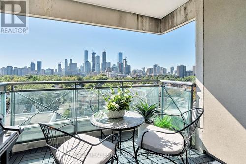 806 - 25 Scrivener Square, Toronto (Rosedale-Moore Park), ON - Outdoor With Balcony With View