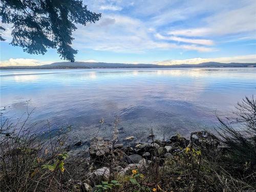 1214 North Beach Rd, Salt Spring, BC 