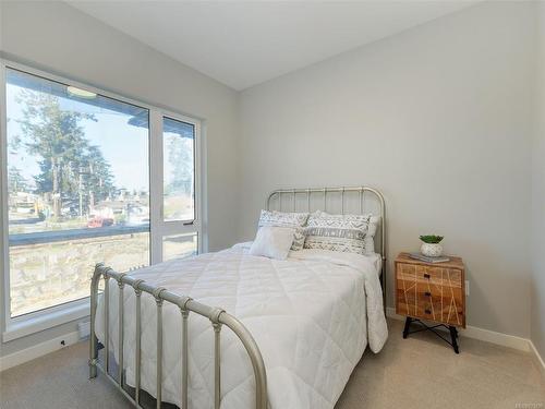 414-654 Granderson Rd, Langford, BC - Indoor Photo Showing Bedroom