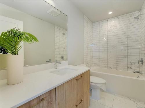 414-654 Granderson Rd, Langford, BC - Indoor Photo Showing Bathroom