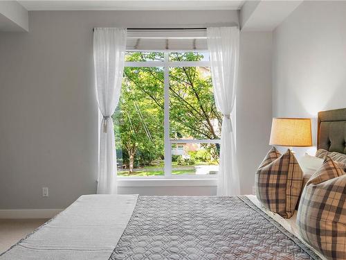 206-611 Goldstream Ave, Langford, BC - Indoor Photo Showing Bedroom