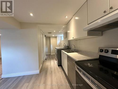 2406 Ventura Drive, Oakville, ON - Indoor Photo Showing Kitchen With Stainless Steel Kitchen With Double Sink