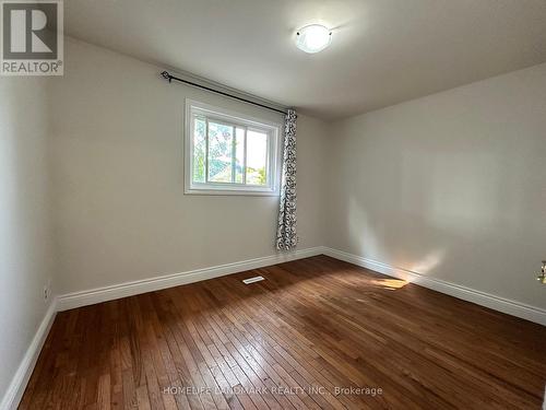 2406 Ventura Drive, Oakville, ON - Indoor Photo Showing Other Room