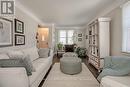 2344 Woodward Avenue, Burlington, ON  - Indoor Photo Showing Living Room 