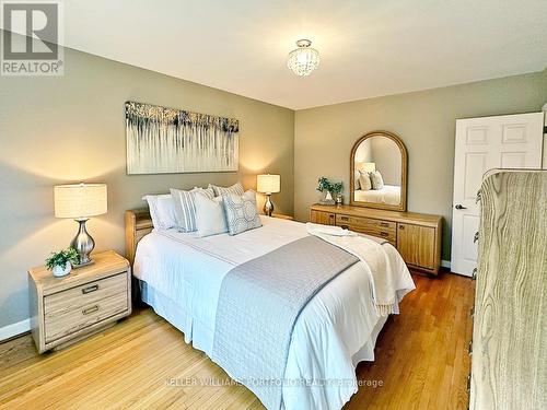 15 Nashland Avenue, Toronto (Princess-Rosethorn), ON - Indoor Photo Showing Bedroom