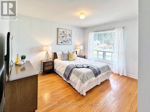 15 Nashland Avenue, Toronto (Princess-Rosethorn), ON - Indoor Photo Showing Bedroom