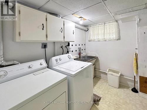 15 Nashland Avenue, Toronto (Princess-Rosethorn), ON - Indoor Photo Showing Laundry Room