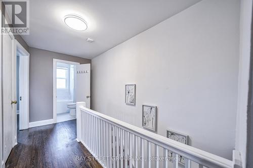 25 Yarrow Road, Toronto (Keelesdale-Eglinton West), ON - Indoor