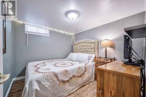 25 Yarrow Road, Toronto (Keelesdale-Eglinton West), ON - Indoor Photo Showing Bedroom