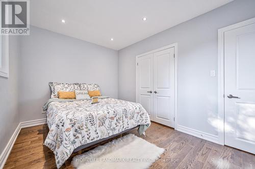 77 Lindsay Avenue, Newmarket (Bristol-London), ON - Indoor Photo Showing Bedroom