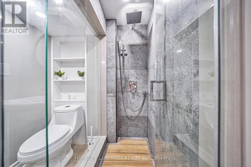 77 Lindsay Avenue, Newmarket (Bristol-London), ON - Indoor Photo Showing Bathroom