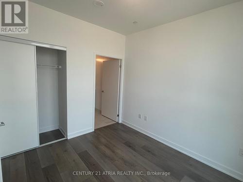 1119 - 38 Honeycrisp Crescent, Vaughan, ON - Indoor Photo Showing Other Room