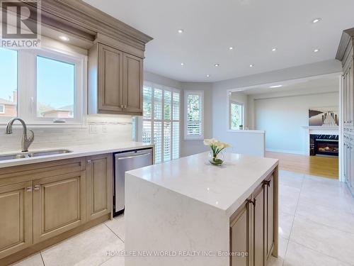 193 Valentina Drive, Markham (Village Green-South Unionville), ON - Indoor Photo Showing Kitchen With Fireplace With Double Sink