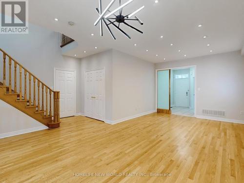 193 Valentina Drive, Markham (Village Green-South Unionville), ON - Indoor Photo Showing Other Room