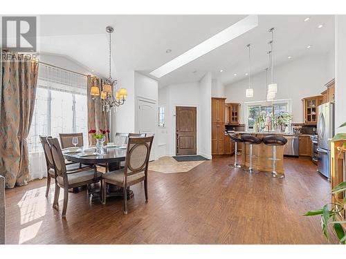 374 Trumpeter Court, Kelowna, BC - Indoor Photo Showing Dining Room