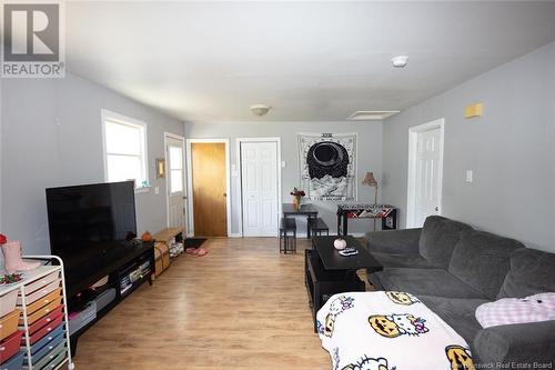 14 Hillcourt Drive, Fredericton, NB - Indoor Photo Showing Living Room