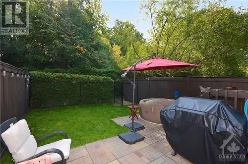 27 Reaney Court, Ottawa, ON - Outdoor With Backyard