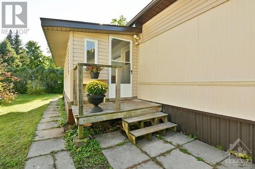 15 Maplewood Street, Carleton Place, ON - Outdoor With Deck Patio Veranda