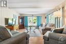 15 Maplewood Street, Carleton Place, ON  - Indoor Photo Showing Living Room 