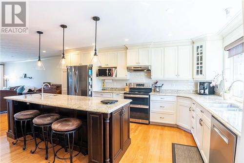 612 Corsi Hill, Sudbury, ON - Indoor Photo Showing Kitchen With Upgraded Kitchen