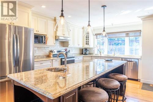 612 Corsi Hill, Sudbury, ON - Indoor Photo Showing Kitchen With Upgraded Kitchen