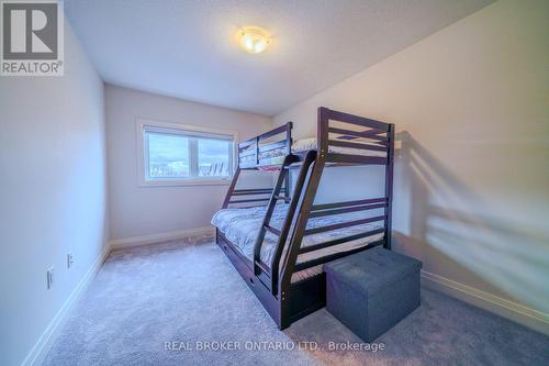 3293 Homestead Drive, Hamilton (Mount Hope), ON - Indoor Photo Showing Bedroom