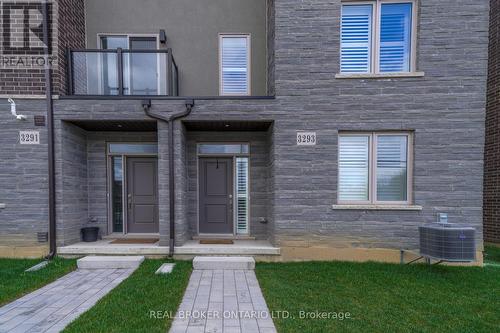 3293 Homestead Drive, Hamilton, ON - Outdoor With Balcony With Facade