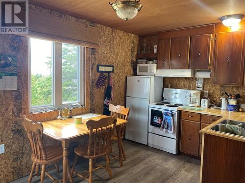 27 Main Road, Point Au Mal, NL - Indoor Photo Showing Kitchen With Double Sink