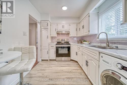 8 Fulham Street, Toronto (Agincourt South-Malvern West), ON - Indoor Photo Showing Kitchen With Double Sink