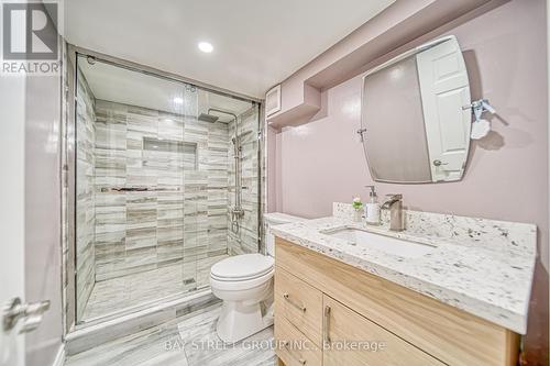 8 Fulham Street, Toronto (Agincourt South-Malvern West), ON - Indoor Photo Showing Bathroom