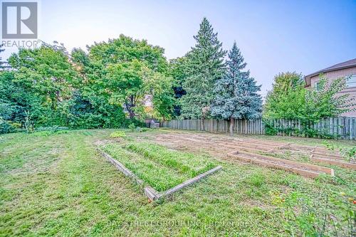 8 Fulham Street, Toronto (Agincourt South-Malvern West), ON - Outdoor