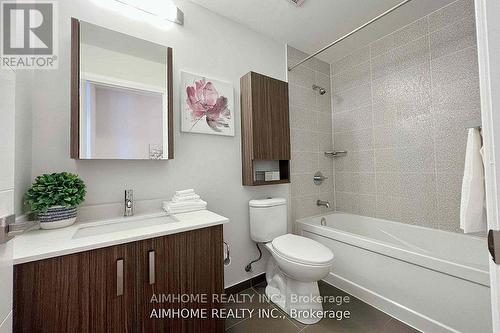 523 - 28 Uptown Drive, Markham (Unionville), ON - Indoor Photo Showing Bathroom