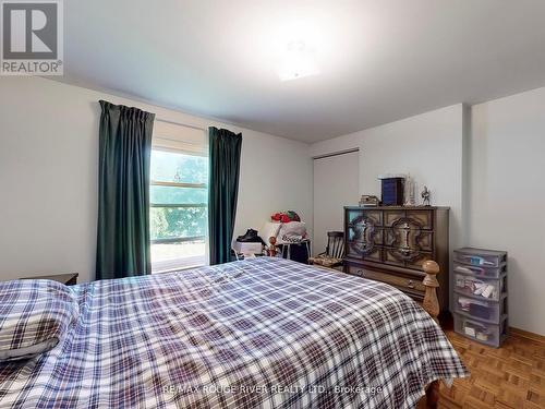 31 Tillbrook Court, Toronto (Malvern), ON - Indoor Photo Showing Bedroom