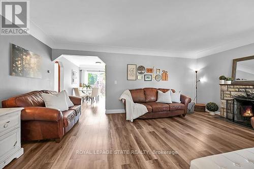 196 West 19Th Street, Hamilton (Buchanan), ON - Indoor Photo Showing Living Room With Fireplace