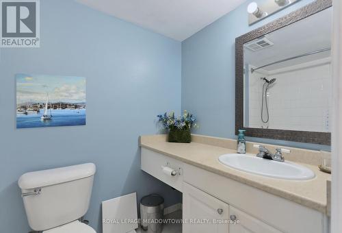 606 - 2301 Derry Road W, Mississauga, ON - Indoor Photo Showing Bathroom