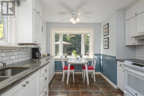 1394 Middle Road, Kingston, ON - Indoor Photo Showing Kitchen