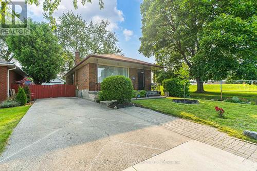 200 Wellesworth Drive, Toronto (Eringate-Centennial-West Deane), ON - Outdoor