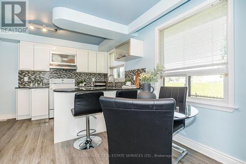 200 Wellesworth Drive, Toronto (Eringate-Centennial-West Deane), ON - Indoor Photo Showing Kitchen