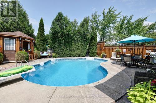 1205 Barnswallow Court, Mississauga, ON - Outdoor With In Ground Pool With Deck Patio Veranda With Backyard