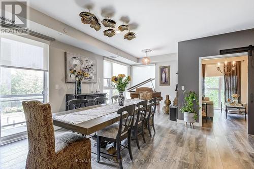 211 - 150 Sabina Drive, Oakville, ON - Indoor Photo Showing Dining Room