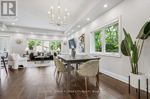 202 Tecumseh Crescent, Oakville, ON - Indoor Photo Showing Dining Room