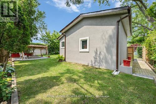 202 Tecumseh Crescent, Oakville, ON - Outdoor With Exterior