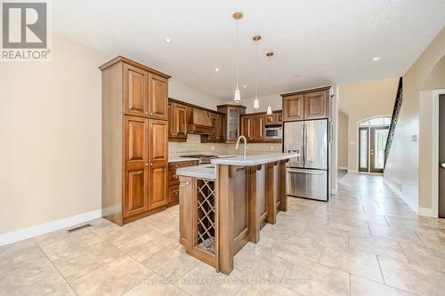 124 Mission Road, Brantford, ON - Indoor Photo Showing Kitchen