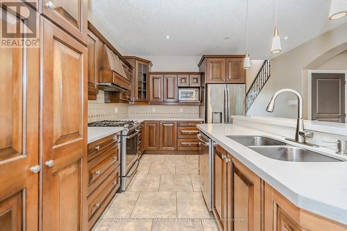 124 Mission Road, Brantford, ON - Indoor Photo Showing Kitchen With Double Sink